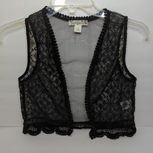 Lace mini vest